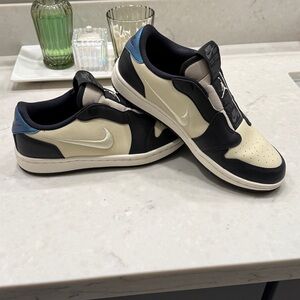 Nike women’s Jordan 1 low slip on Fossil color size 8.5